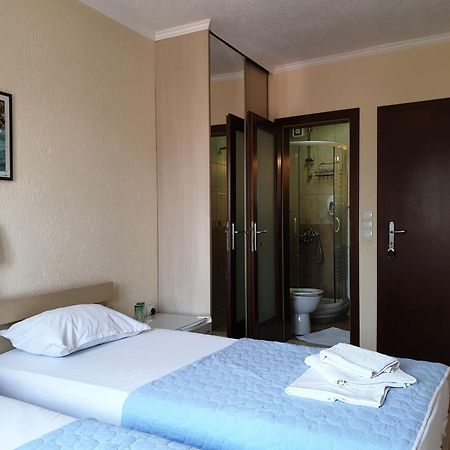 Hotel Pelikan Virpazar Exterior foto